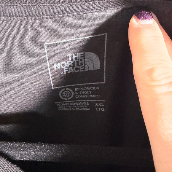 The North Face womens Black Long Sleeve Shirt - Picture 3 of 5